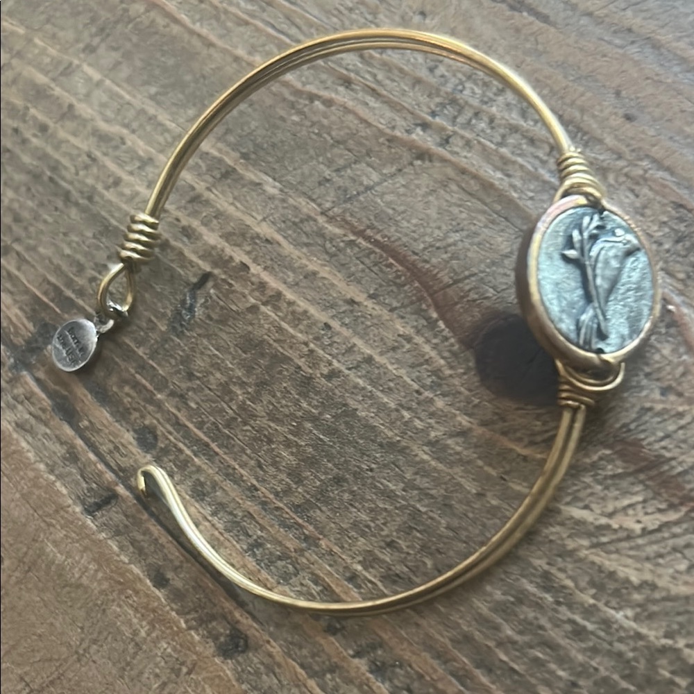 Gold and Silver Artisanal Bracelet with Turquoise Accent